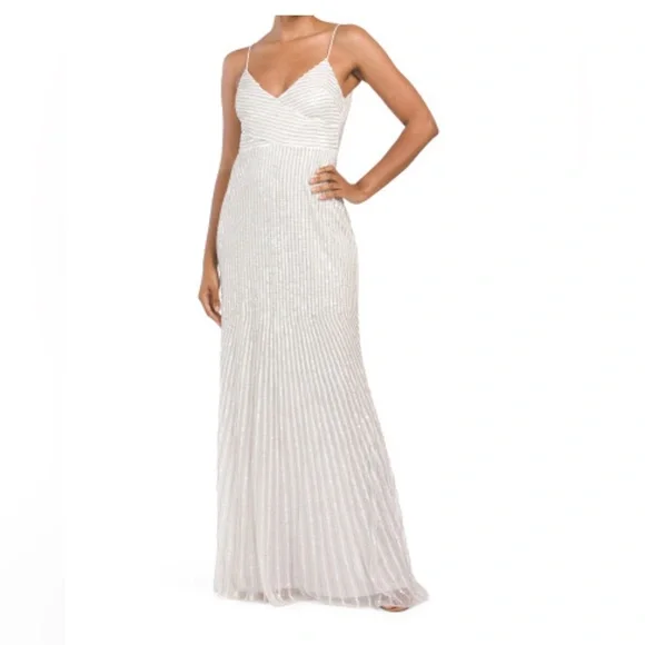 MAC DUGGAL Sequin Stripe Trumpet Gown in Pearl Size 6 New, never worn extra bead - Picture 4 of 9